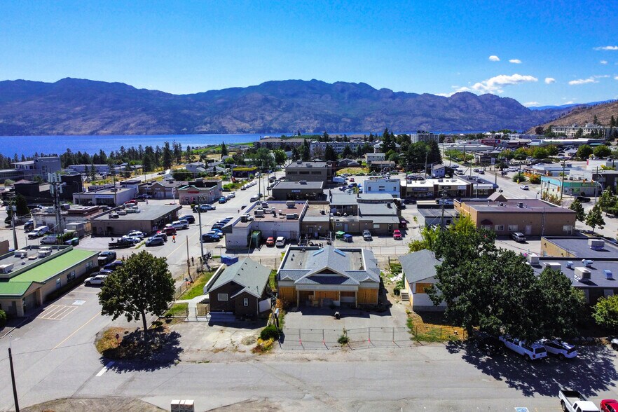 2429 Drought Rd, West Kelowna, BC à vendre - Photo de l’immeuble – Image 3 sur 8