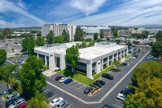 Plus de détails pour 680 Langsdorf Dr, Fullerton, CA - Bureau à louer