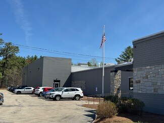 Plus de détails pour 19-27 Terrill Park Dr, Concord, NH - Industriel/Logistique à louer