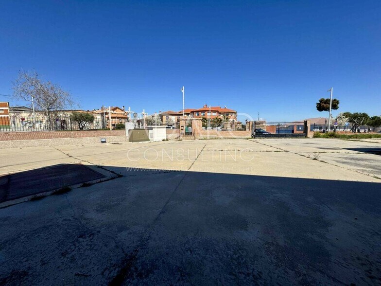 Industriel/Logistique dans Navalcarnero, Madrid à vendre - Photo de l’immeuble – Image 2 sur 12