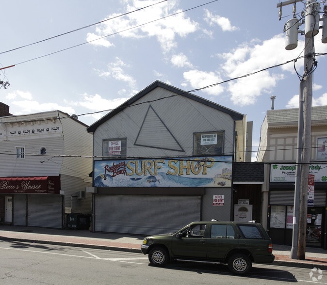 177 Beach 116th St, Rockaway Park, NY à louer - Photo principale – Image 1 sur 2