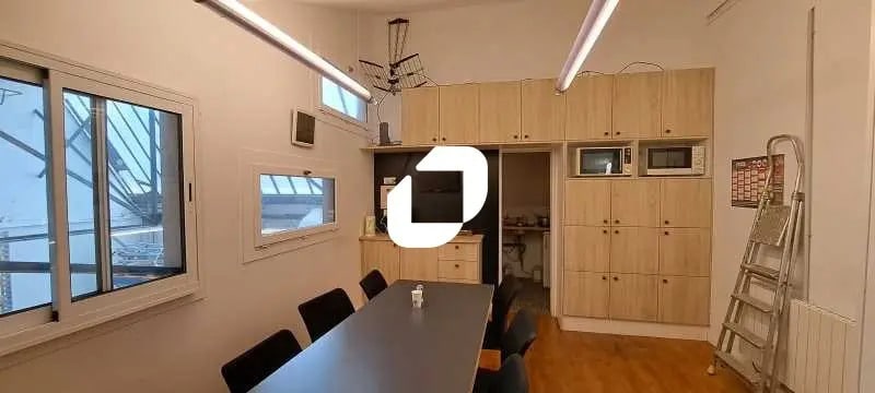 Local d’activités dans Pantin à louer - Photo intérieure – Image 2 sur 6