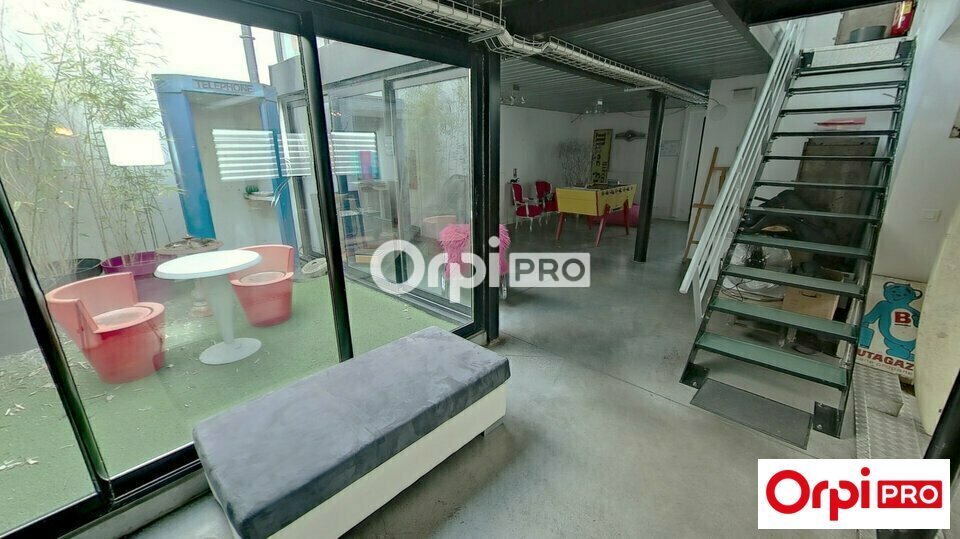 Bureau dans Lille à vendre - Photo de l’immeuble – Image 3 sur 12