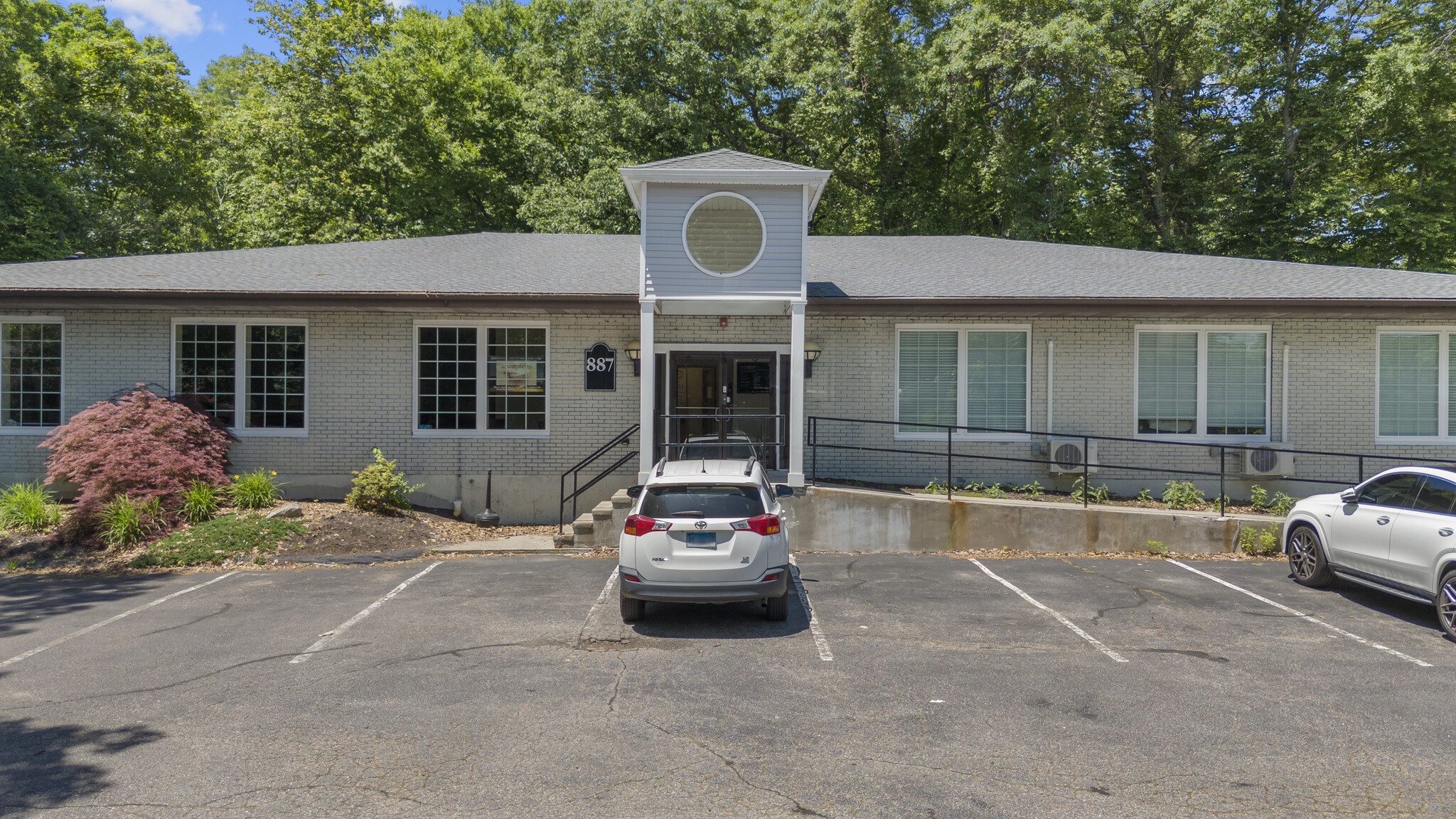887 Main St, Monroe, CT à vendre Photo de l’immeuble– Image 1 sur 39