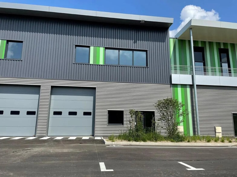 5 Rue De L'Hautil, Conflans-Sainte-Honorine à louer - Photo de l’immeuble – Image 2 sur 22