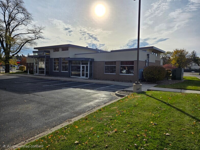 400 4th St NW, Faribault, MN à vendre - Photo de l’immeuble – Image 2 sur 3