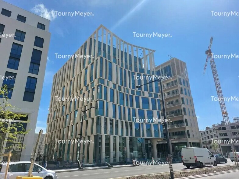 Bureau dans Bordeaux à louer - Photo de l’immeuble – Image 1 sur 7