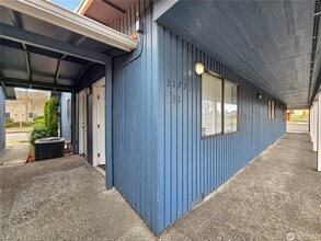 31775 State Route 20, Oak Harbor, WA à louer Photo intérieure– Image 1 sur 11