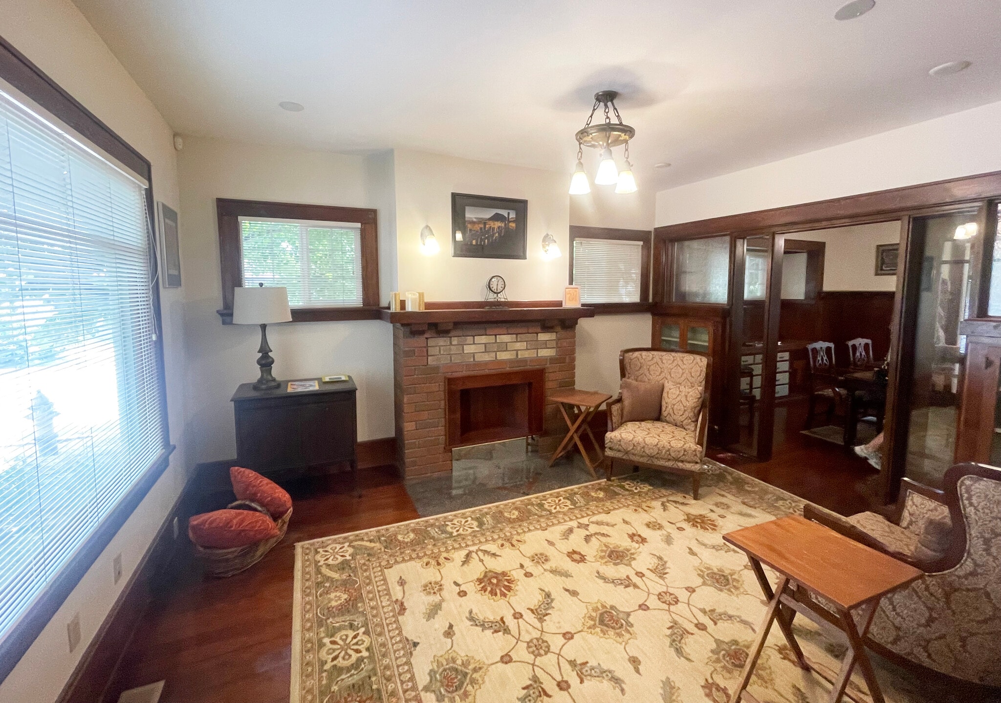 1396 Charnelton St, Eugene, OR à vendre Photo intérieure– Image 1 sur 11