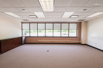 11 Grandview Cir, Canonsburg, PA à louer Photo intérieure– Image 2 sur 5