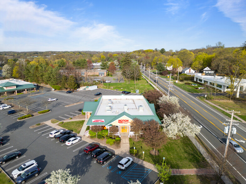 5-28 Indian Rock, Suffern, NY à louer - Photo de l’immeuble – Image 3 sur 22