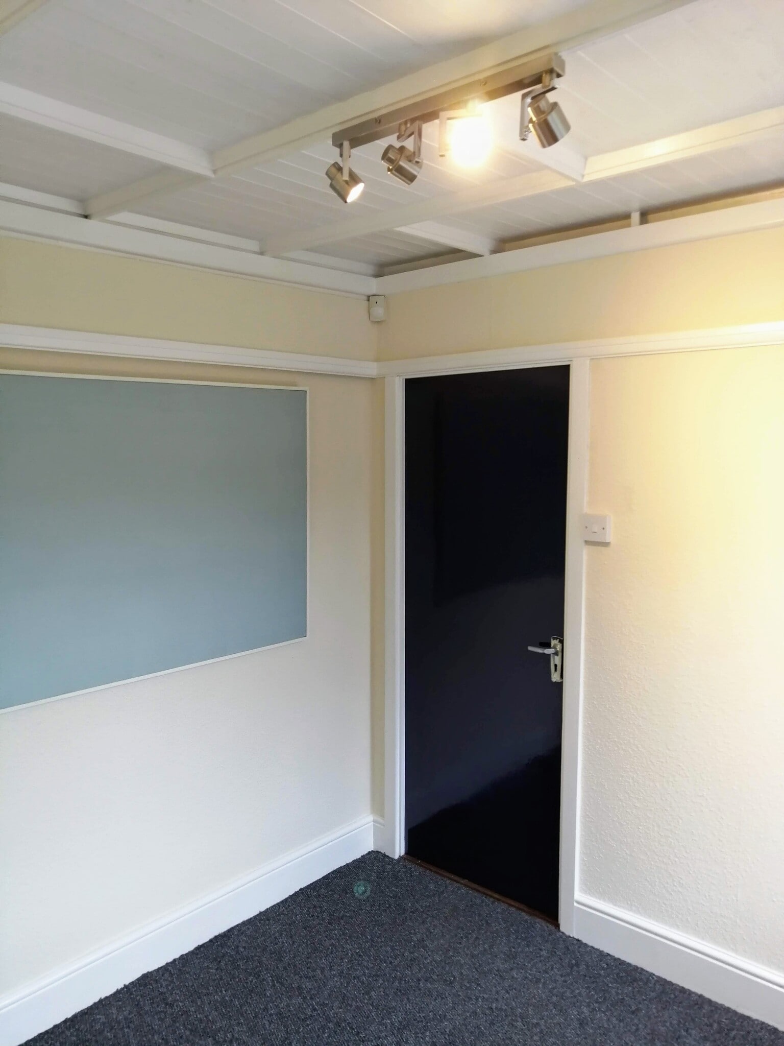 27 Filey Av, Barnsley à louer Photo intérieure– Image 1 sur 4