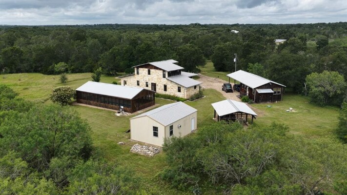 TBD FM 535, Red Rock, TX à vendre - Photo de l’immeuble – Image 2 sur 40