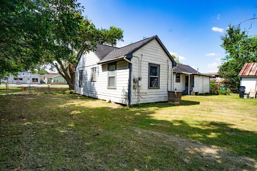 305 Pampa St, Pasadena, TX à vendre - Photo de l’immeuble – Image 2 sur 5