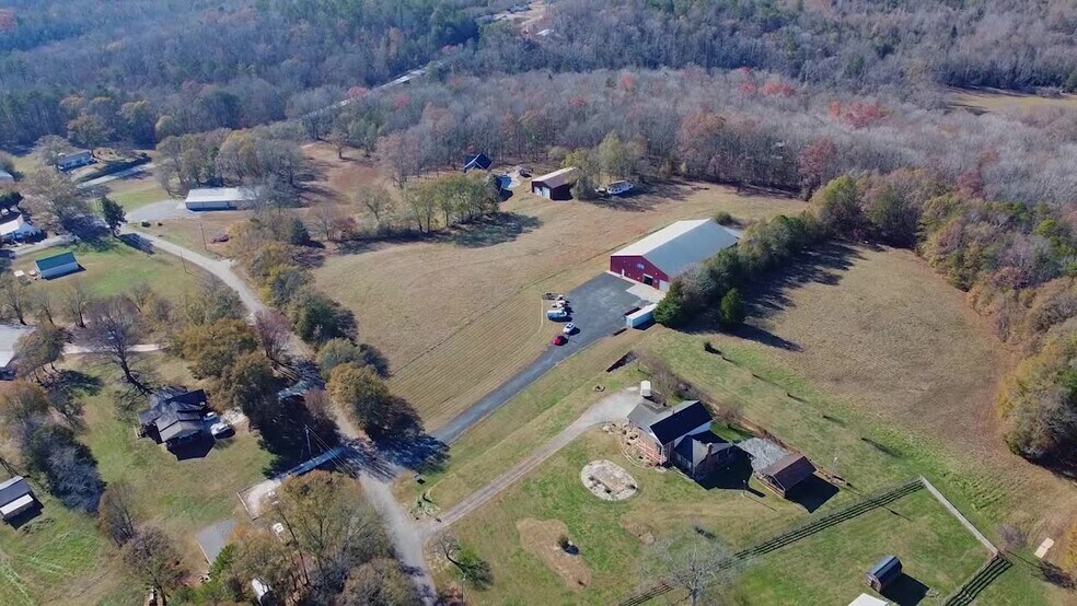 145 Nix Rd, Liberty, SC à vendre - Vidéo sur l’annonce professionnelle – Image 2 sur 37
