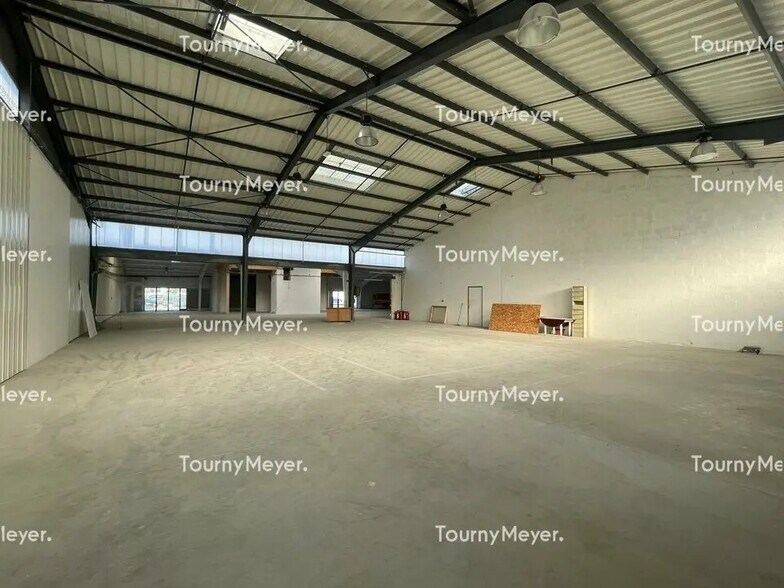 160 Rue De Kerlo, Caudan à louer - Photo de l’immeuble – Image 3 sur 4