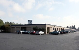 Plus de détails pour 309 S Cloverdale St, Seattle, WA - Industriel/Logistique à louer