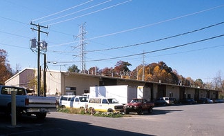 Plus de détails pour 510-520 Mill St, Vienna, VA - Local d'activités, Industriel/Logistique à louer