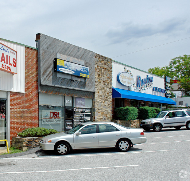 901-907 York Rd, Towson, MD à louer - Photo de l’immeuble – Image 3 sur 6