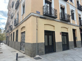 Plus de détails pour Plaza del Dos de Mayo, 4, Madrid - Local commercial à louer