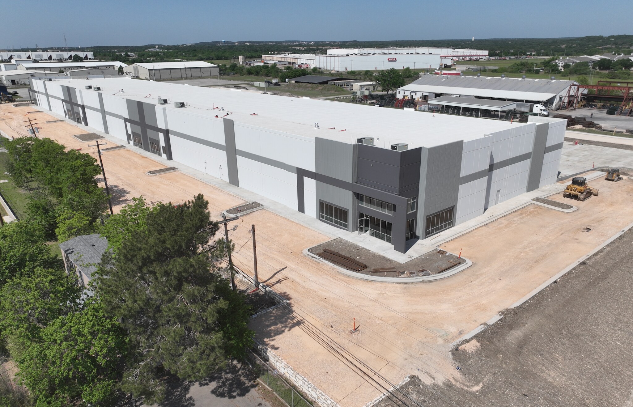 500 Wonder World Dr, San Marcos, TX à louer Photo de l’immeuble– Image 1 sur 14