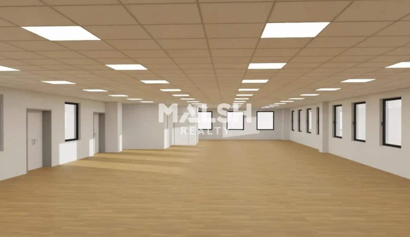 Bureau dans Limonest à louer Photo de l’immeuble– Image 1 sur 15