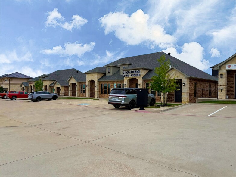 440 Hawkins Run Rd, Midlothian, TX à louer - Photo de l’immeuble – Image 3 sur 4