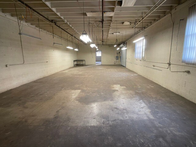 8913 National Blvd, Los Angeles, CA à louer - Photo de l’immeuble – Image 3 sur 21
