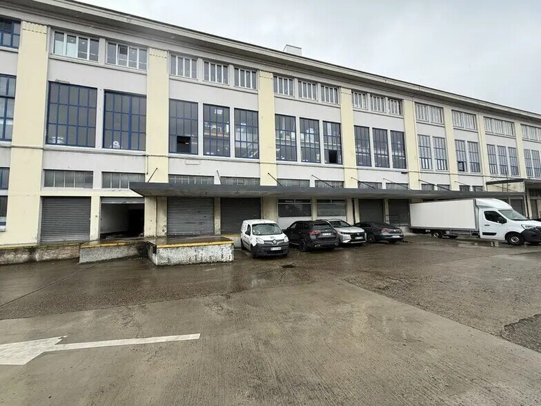Industriel/Logistique dans Bobigny à louer - Photo de l’immeuble – Image 2 sur 10
