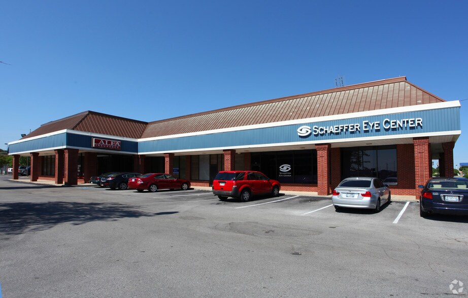 4929 University Dr NW, Huntsville, AL à louer - Photo de l’immeuble – Image 2 sur 4