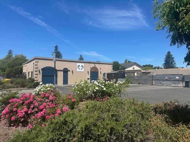 2931 Solano Ave, Napa, CA à louer - Photo de l’immeuble – Image 1 sur 27