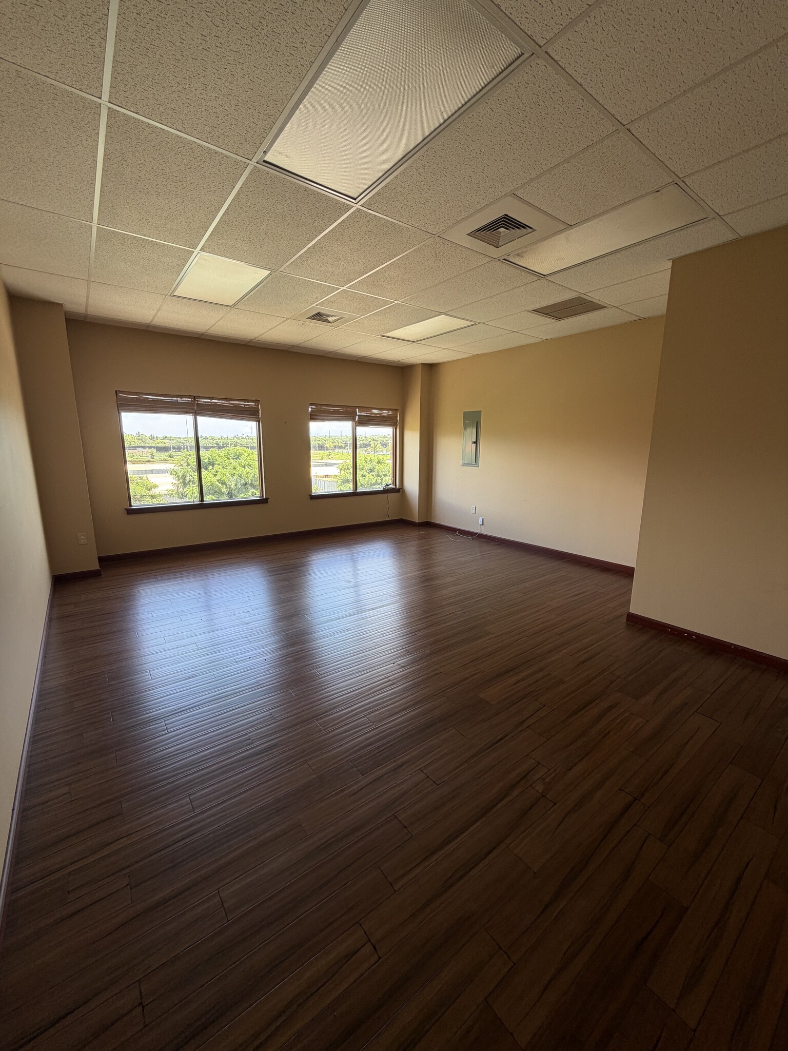 95 E Lipoa St, Kihei, HI à louer Photo intérieure– Image 1 sur 3