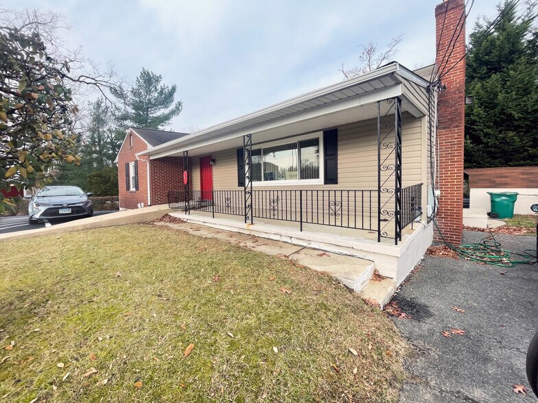 3814 E Joppa Rd, Nottingham, MD à vendre - Photo de l’immeuble – Image 2 sur 10