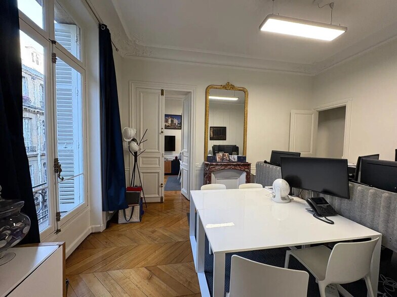 Bureau dans Paris à louer - Photo intérieure – Image 1 sur 6