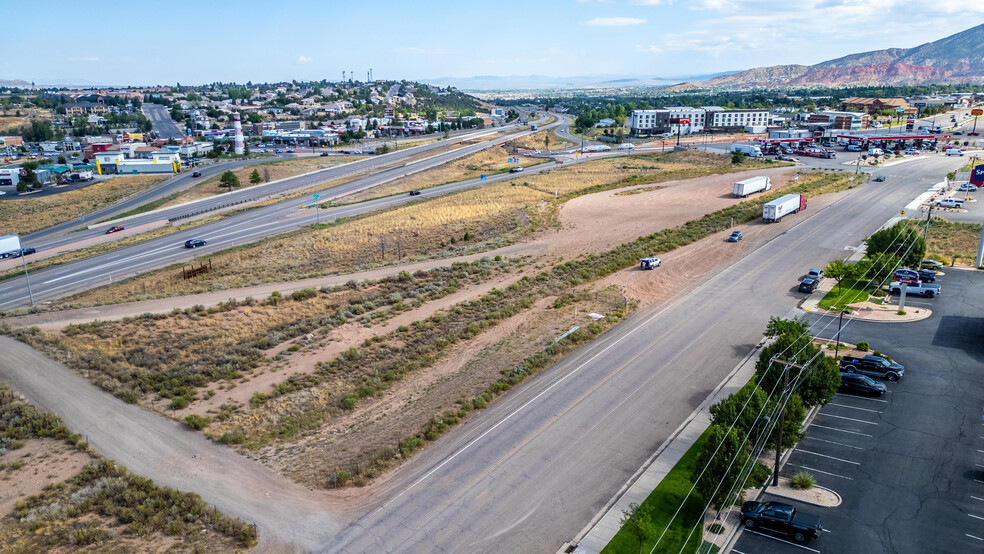 1350 S Highway 91, Cedar City, UT à vendre - Photo de l’immeuble – Image 1 sur 8