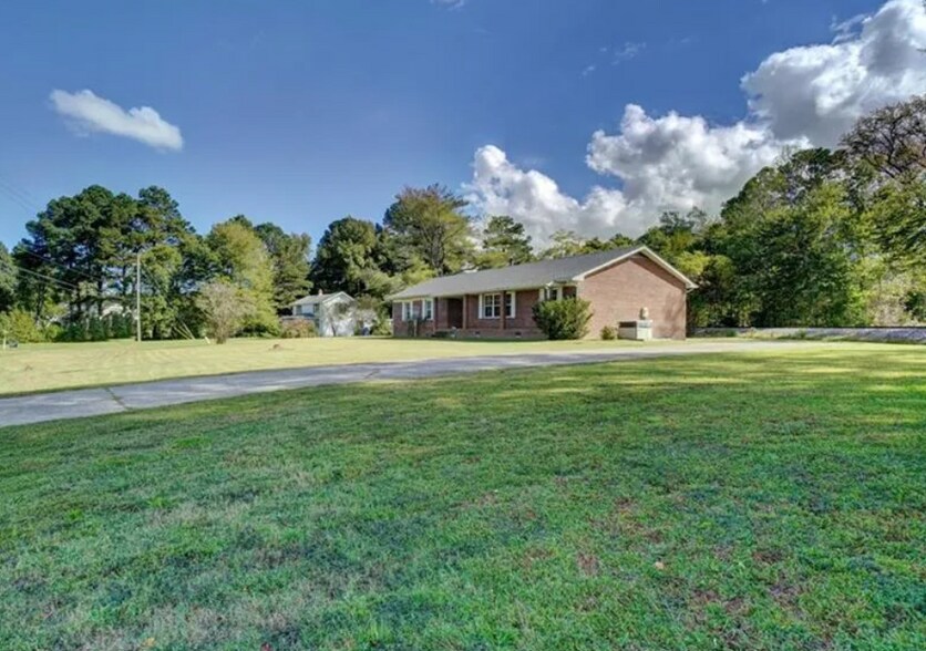 4530 Shoulders Hill Rd, Suffolk, VA à vendre - Photo de l’immeuble – Image 3 sur 48