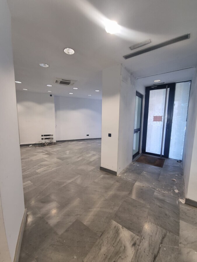 Madrid, MAD 28039 - - - Photo intérieure - Image 1 of 12