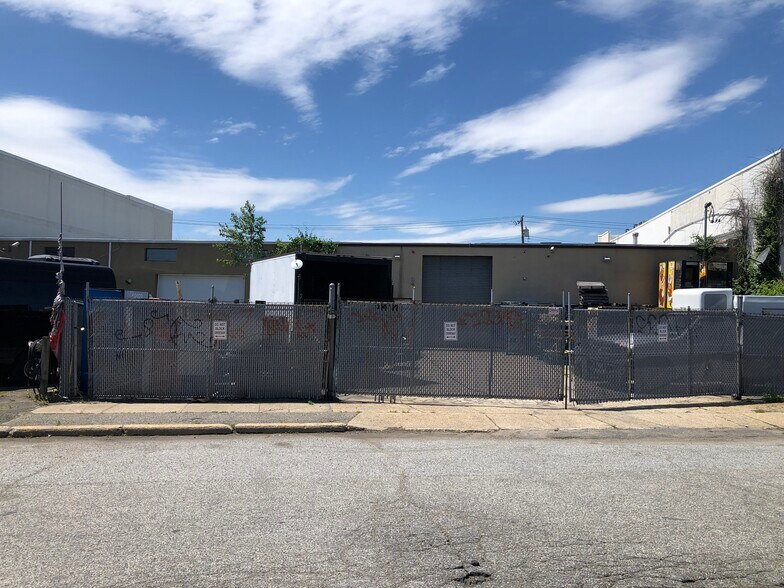 4021 Austin Blvd, Island Park, NY à vendre - Photo de l’immeuble – Image 2 sur 3
