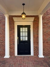 6111 Peachtree Dunwoody Rd NE, Atlanta, GA à louer Photo intérieure– Image 1 sur 4