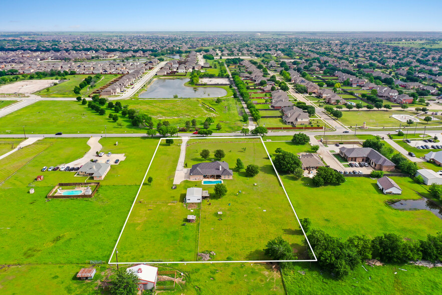 1425 Avondale Haslet Rd, Haslet, TX à vendre - Photo de l’immeuble – Image 2 sur 38