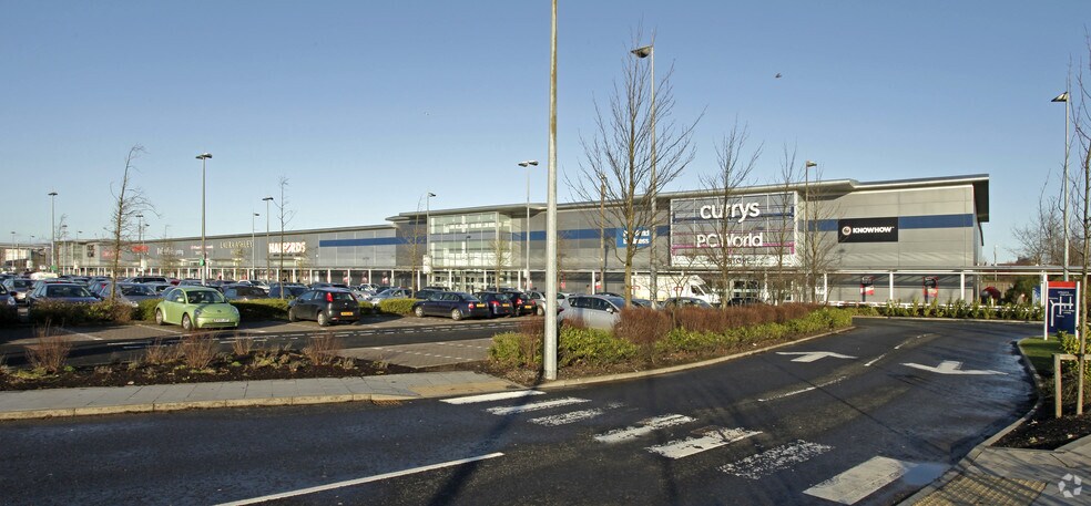 136 Kings Inch Dr, Glasgow à louer - Photo de l’immeuble – Image 2 sur 6