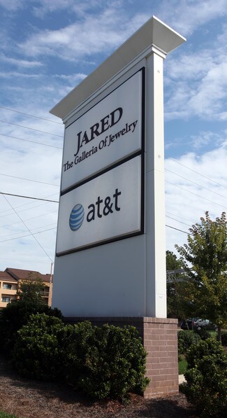 Plus de détails pour 4405 Wendover Ave, Greensboro, NC - Local commercial à vendre