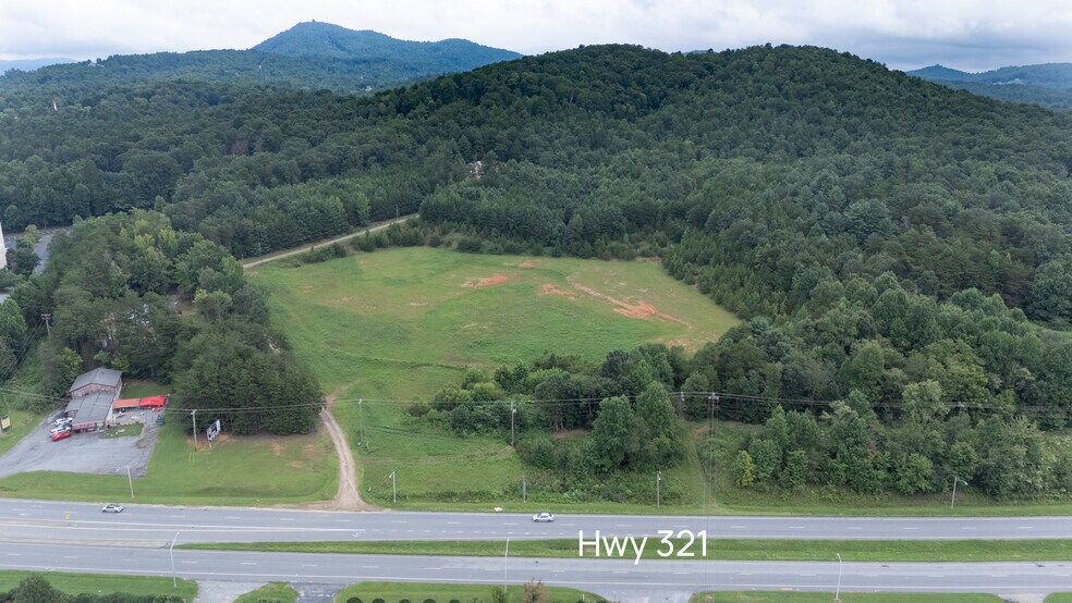 2055 Hickory Blvd, Lenoir, NC à vendre - Photo de l’immeuble – Image 3 sur 4