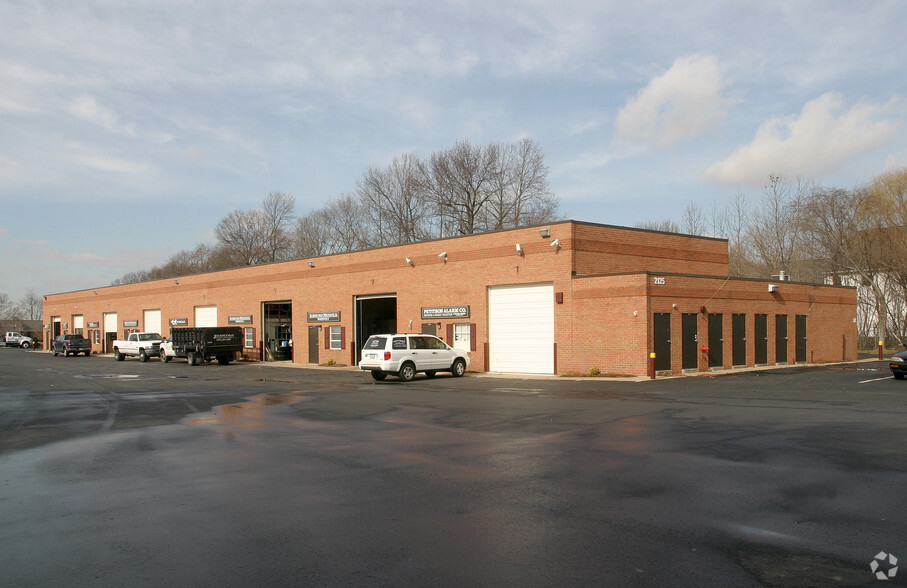 2125 Baldwin Ave, Crofton, MD à louer - Photo de l’immeuble – Image 1 sur 3