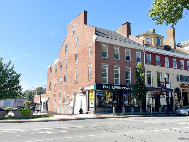 6 Weir St, Taunton, MA à vendre - Photo de l’immeuble – Image 2 sur 16