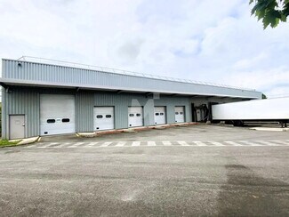 Plus de détails pour Bureau, Industriel/Logistique à louer