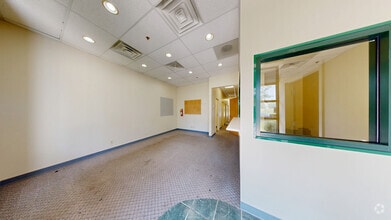 1023 Station Dr, Oswego, IL à louer Numérisation 3D Matterport– Image 1 sur 4