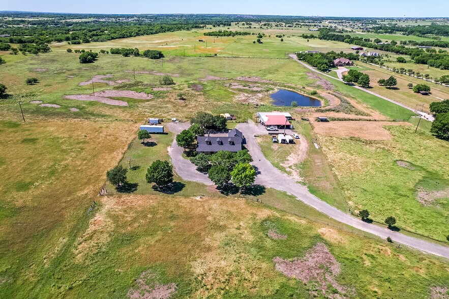 2403 Greathouse Rd, Waxahachie, TX à vendre - Photo de l’immeuble – Image 3 sur 34