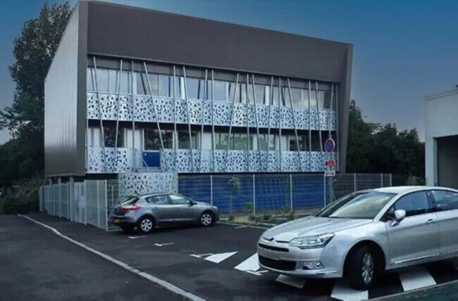 Plus de détails pour 1 Rue Viau, Rezé - Bureau, Industriel/Logistique à louer