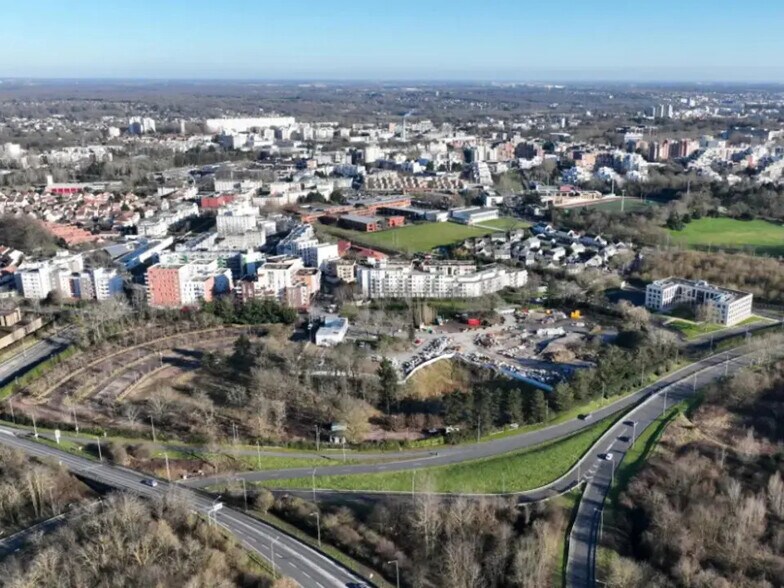 Terrain dans Évry à vendre - Photo de l’immeuble – Image 1 sur 1